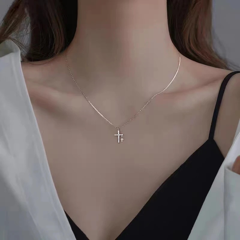 [Harga Grosir] Wanita Ringan Mewah Zirkon Salib Liontin Kalung Wanita Vintage Elegan Kristal Klavikula Rantai Kalung Gadis Korea Fashion Choker Necklace Perhiasan Aksesoris