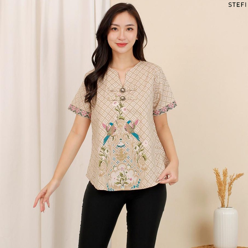 Evercloth Stefi Blouse Wanita Atasan Wanita Blouse Batik Lengan Pendek