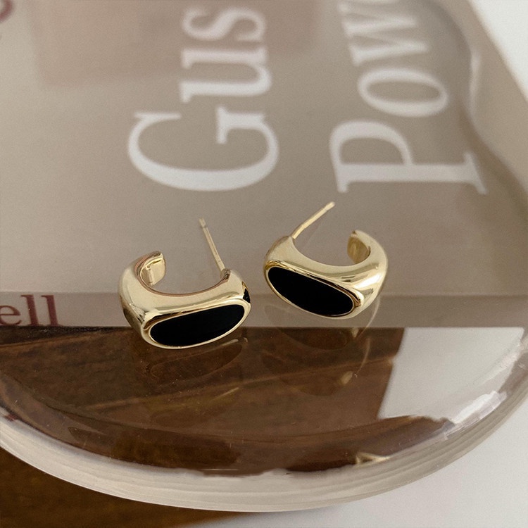 925jarum Perak Retro Sederhana Hitam Drip Glaze Anting Temperamen All-Match Fashion Earrings Wanita