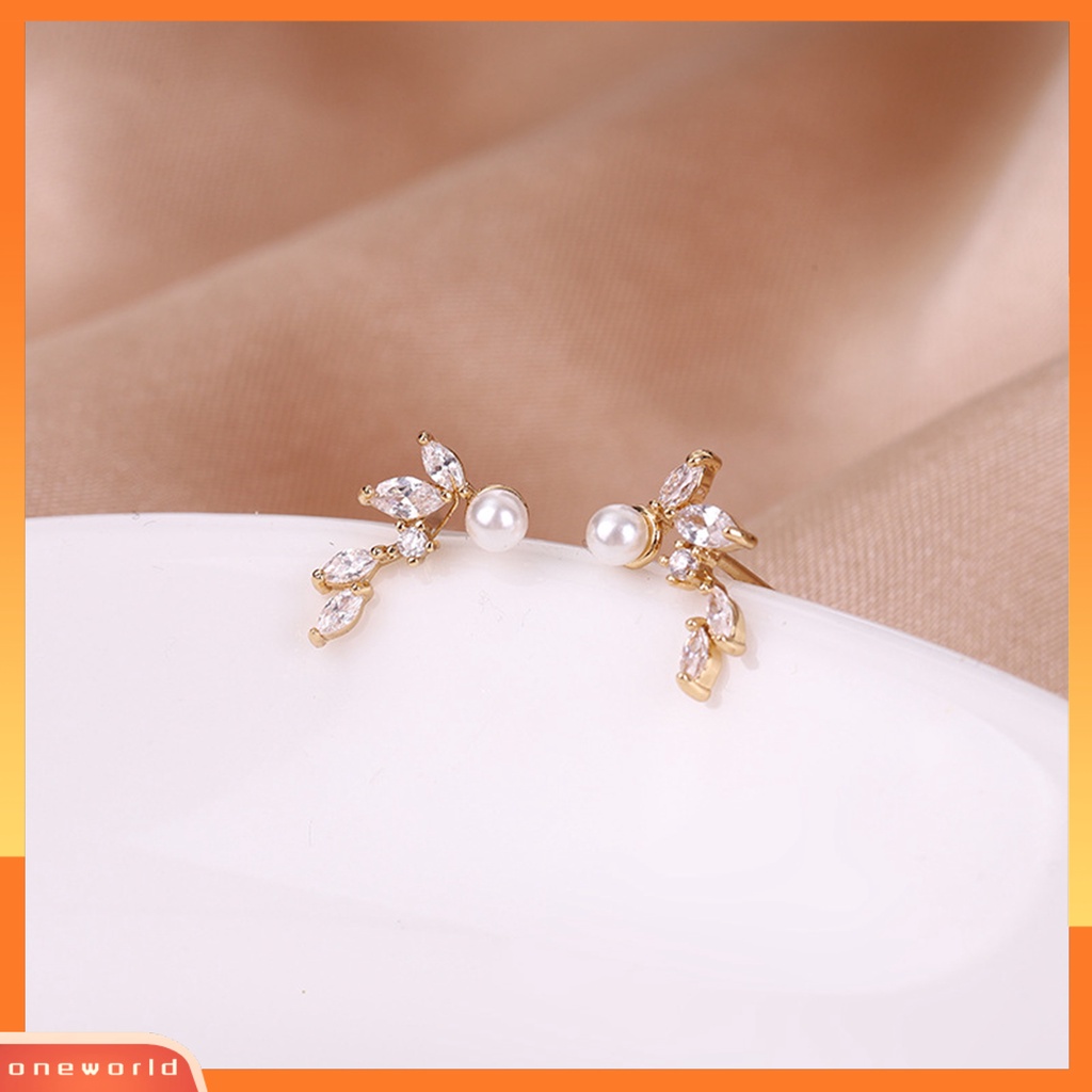 [WOD] 1pasang Anting Wanita Bentuk Daun Hias Indah Tahan Lama Portabel Mengkilap Cubic Zirconia Mutiara Imitasi Great Lengket Ear Stud Gift