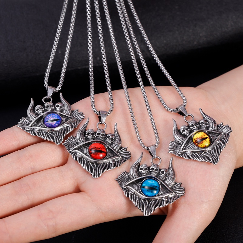 Gaya Eropa Dan Amerika Retro Gothic Tengkorak Setan Mata Kalung Pria Wanita Hip Hop Punk Metal Pendant Necklaces Populer Perhiasan