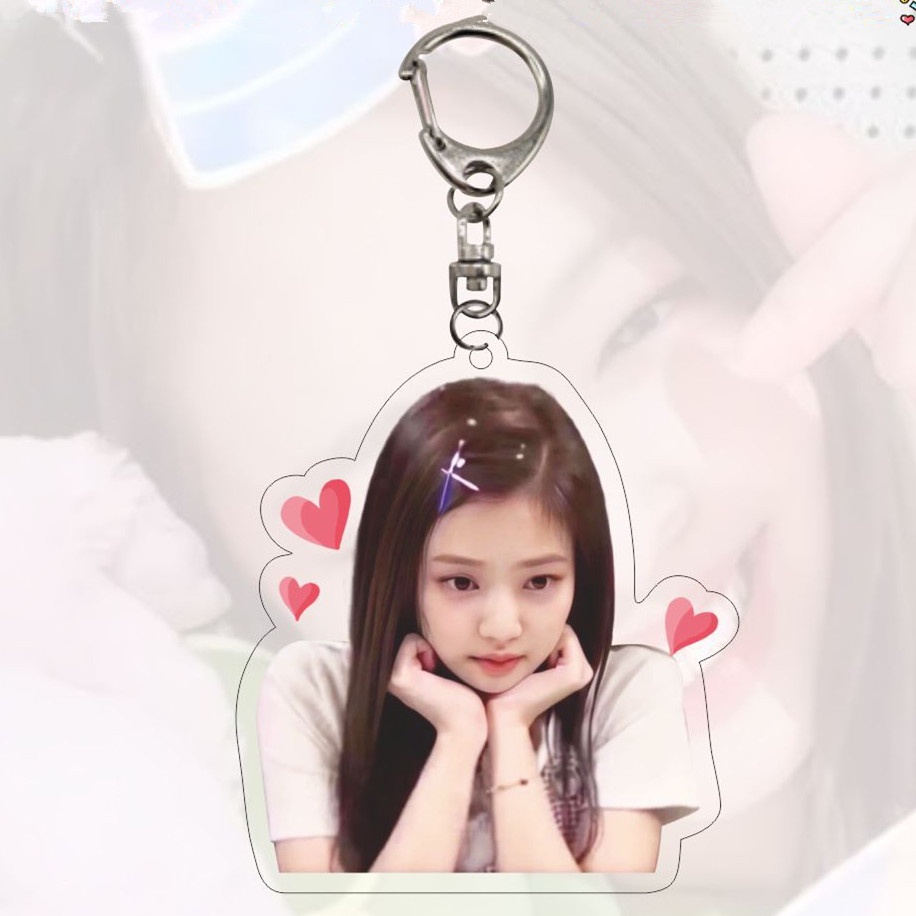 1pc Gantungan Kunci Akrilik Jennie Black Pink Kim Jennie Key Ring Gantung