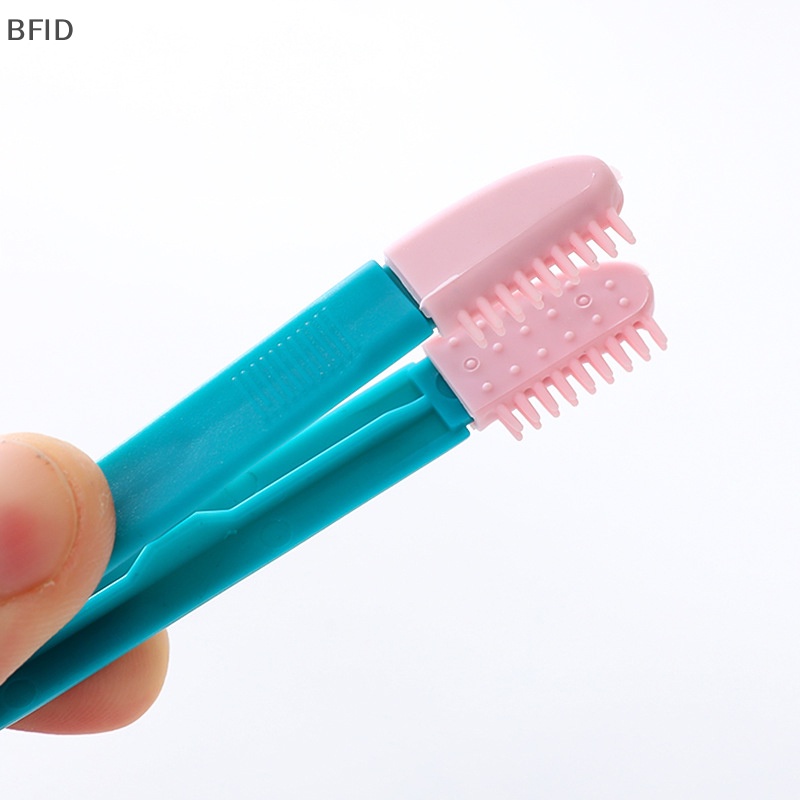 [BFID] Ramah Lingkungan Kitten Eye Rub Handheld Cat Eye Lap Gosok Mata Poo Brush Cleaning Reusable Buckle Design Sisir Hewan Peliharaan Sikat Noda Air Mata [ID]