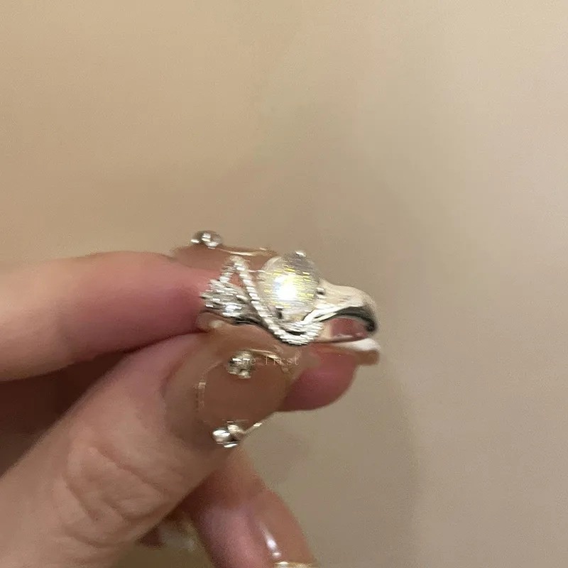 Erkapew erkapide parkitoonstone -motif rreguler parkitpening -motif parkitemale erkapersonality parkitight suketuxury parkitesign er kemenkumhaminger kemenkumham