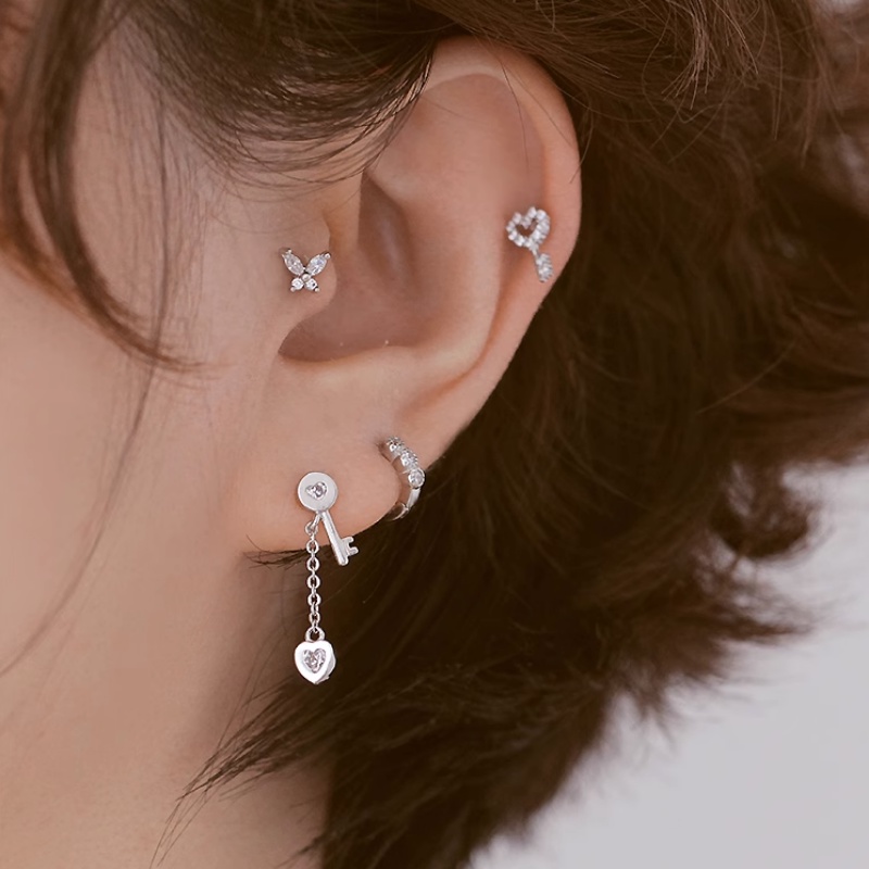 We Flower 1pasang Korea s925 Perak Bersinar Zirkon Kepingan Salju Rumbai Kunci Stud Anting-Anting Untuk Wanita Elegan Cross Bow Piercing Telinga Perhiasan Aksesoris