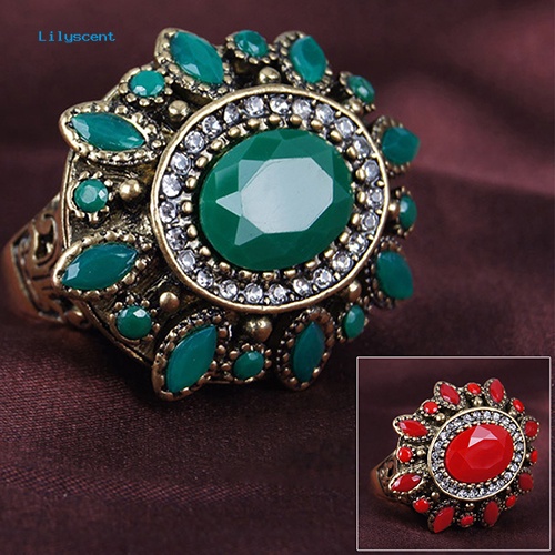 Lilyscent Wanita Gaya Etnik Retro Resin Alloy Perhiasan Pesta Cincin Bunga Besar Ukuran 7-10