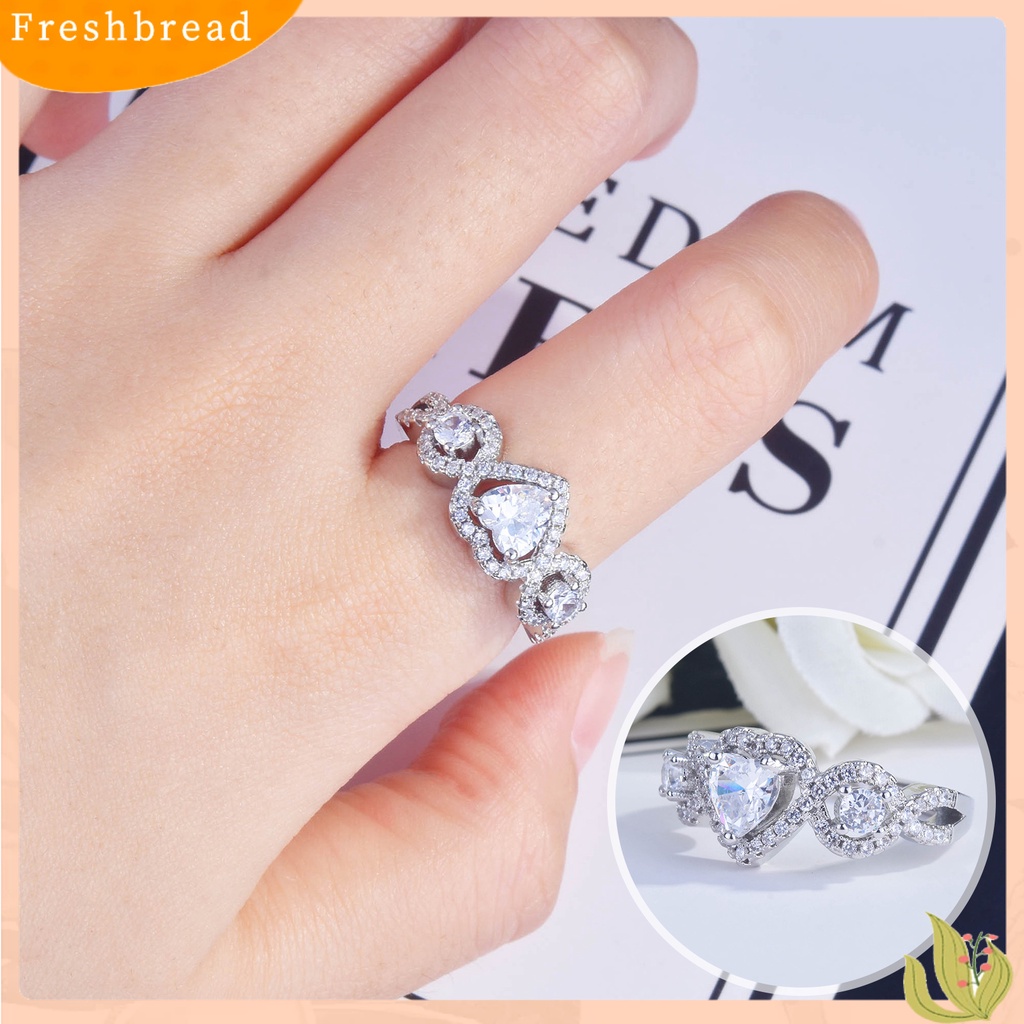 &lt; Freshbread &gt; Cincin Berlian Imitasi Hias Tidak Luntur Pertunangan Tembaga Hollow Opening Women Ring Untuk Ulang Tahun