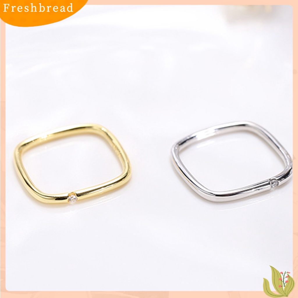 &lt; Freshbread &gt; Cincin Bentuk Persegi Berlian Imitasi Hias Perhiasan Cincin Wanita Lapis Perak Untuk Pesta