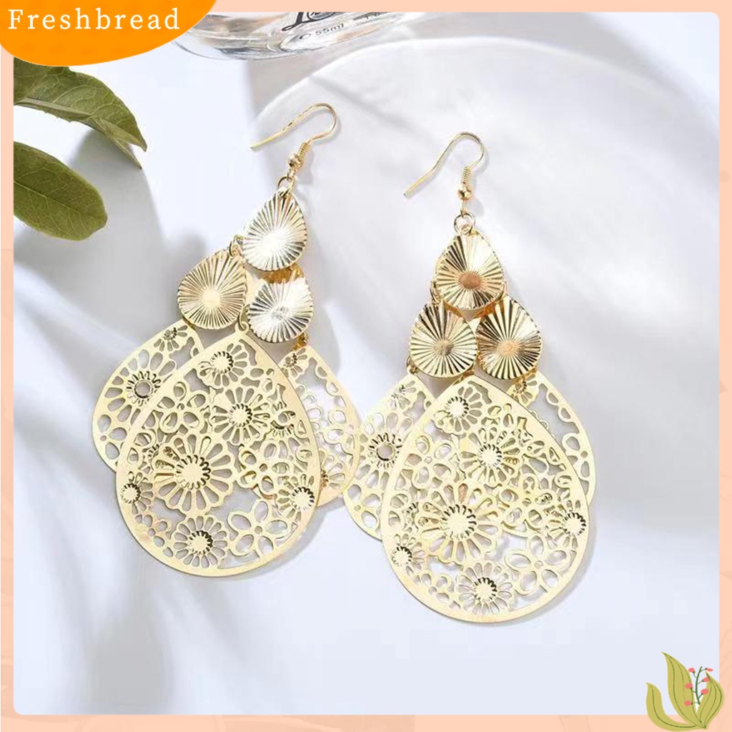 &lt; Freshbread &gt; 1pasang Anting Kait Berlebihan Retro Geometris Elegan Berongga Bunga Tetesan Air Liontin Wanita Menjuntai Anting Perhiasan Fashion