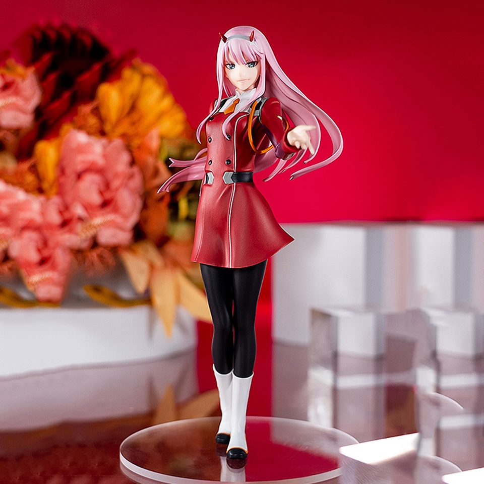 New Darling in the FRANXX Zero Two Uniform Standing Girl18cm Action Figure Collection Model Boneka Mainan Anak Dewasa