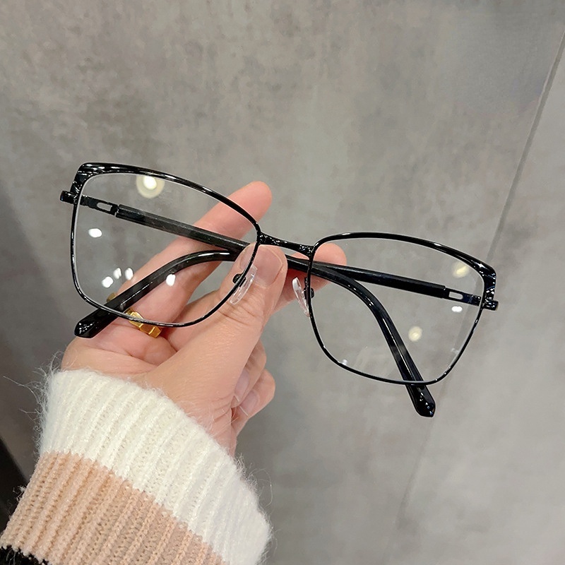 (YUZHU) Vintage Fashion Bingkai Alis Logam Cat Eye Eyeglasses Western Fashion Anti Blue Light Eyeglasses Untuk Wanita