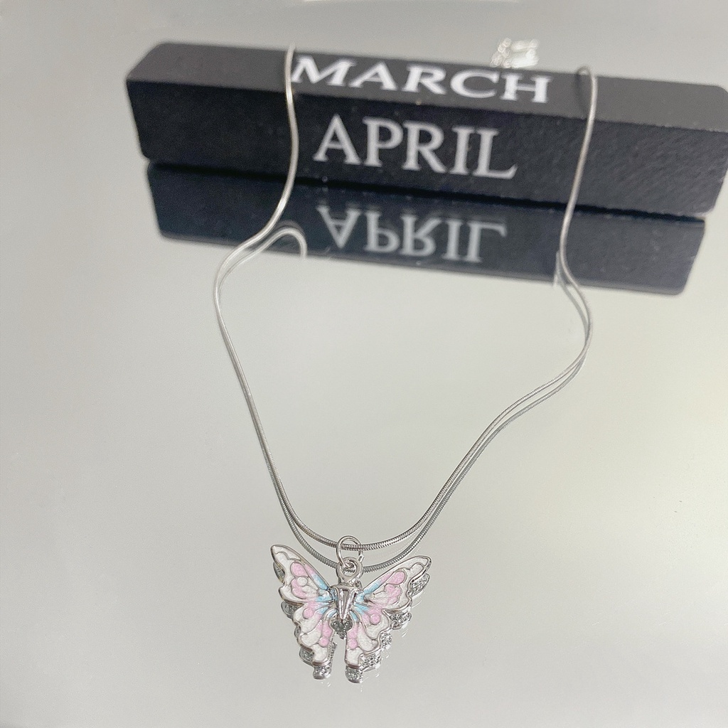 High-end Influencer Temperamen Rantai Klavikula Desain Niche Trendi Symphony Butterfly Kalung Wanita