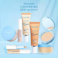 ★ BB ★ WARDAH Lightening SERIES | Lightening Liquid Face Makeup | Make up wajah