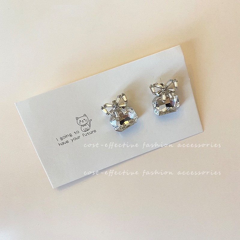 Bow Knot Crystal Zircon Earrings, Anting Jarum Perak, Anting Perempuan, Memakai Aksesoris