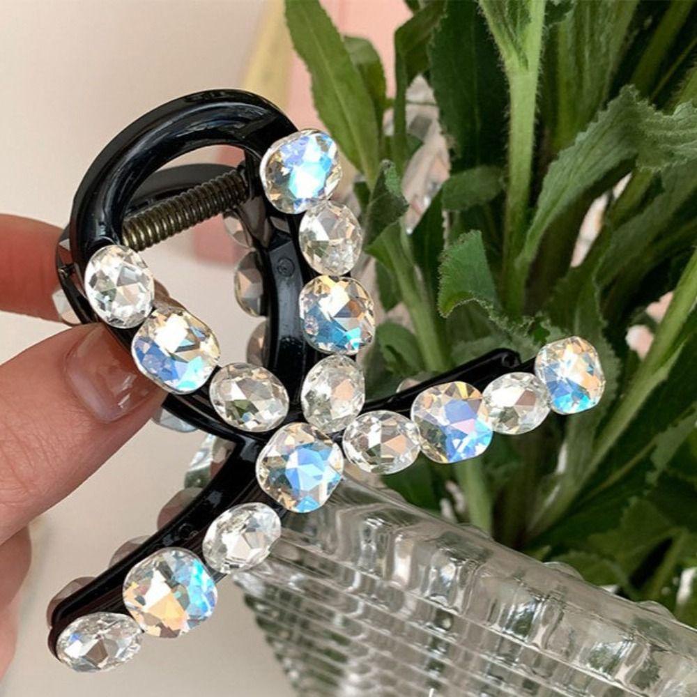 Mxbeauty Acrylic Hair Claw Hadiah Perhiasan Champagne Elegan Jepit Berlian Imitasi Mengkilap Aksesori Rambut Vintage Koearn Hiu Klip