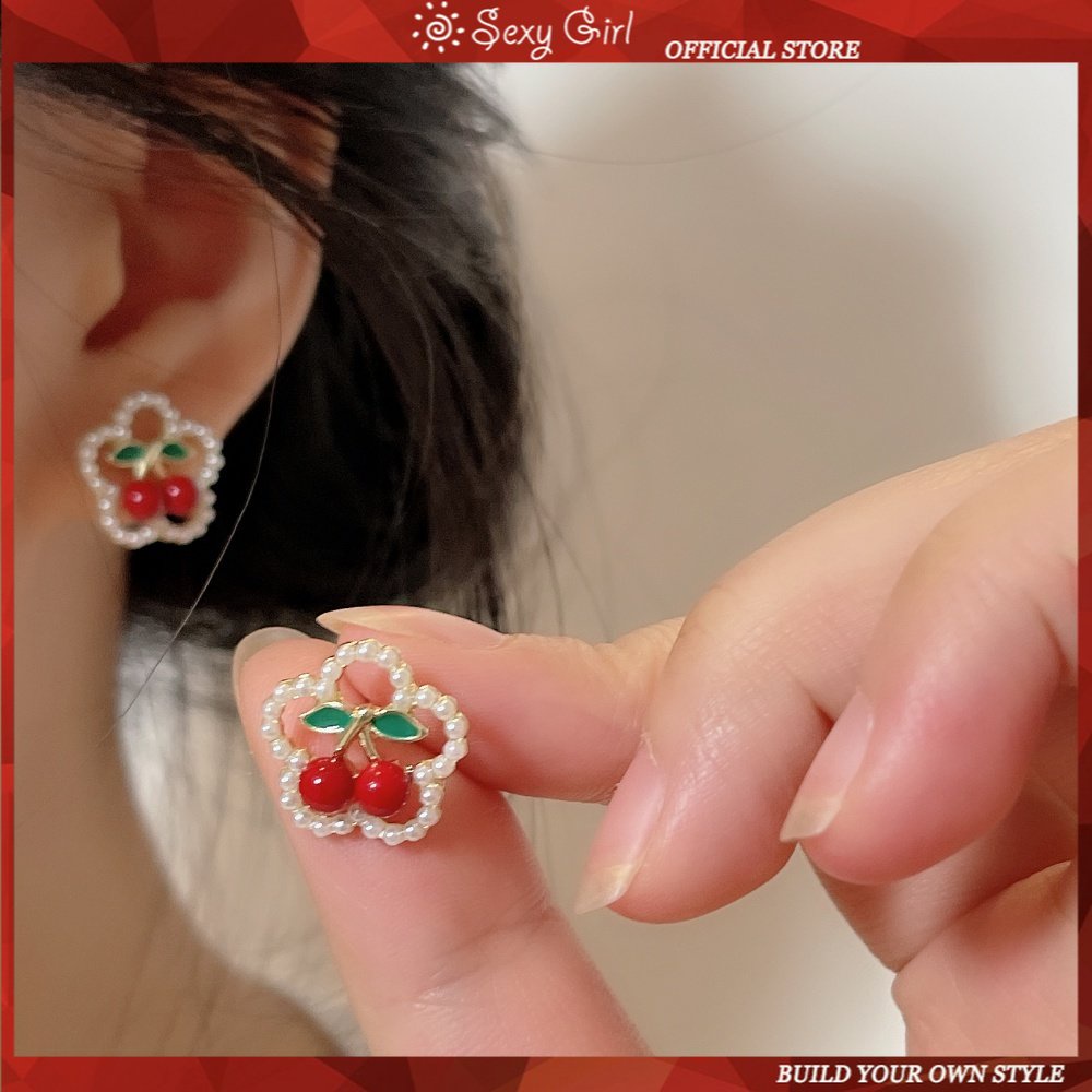 Anting Cherry Merah Gadis Manis Anting Mutiara Halus Desain Niche Lucu. Anting Klip Telinga Perhiasan Gadis Seksi