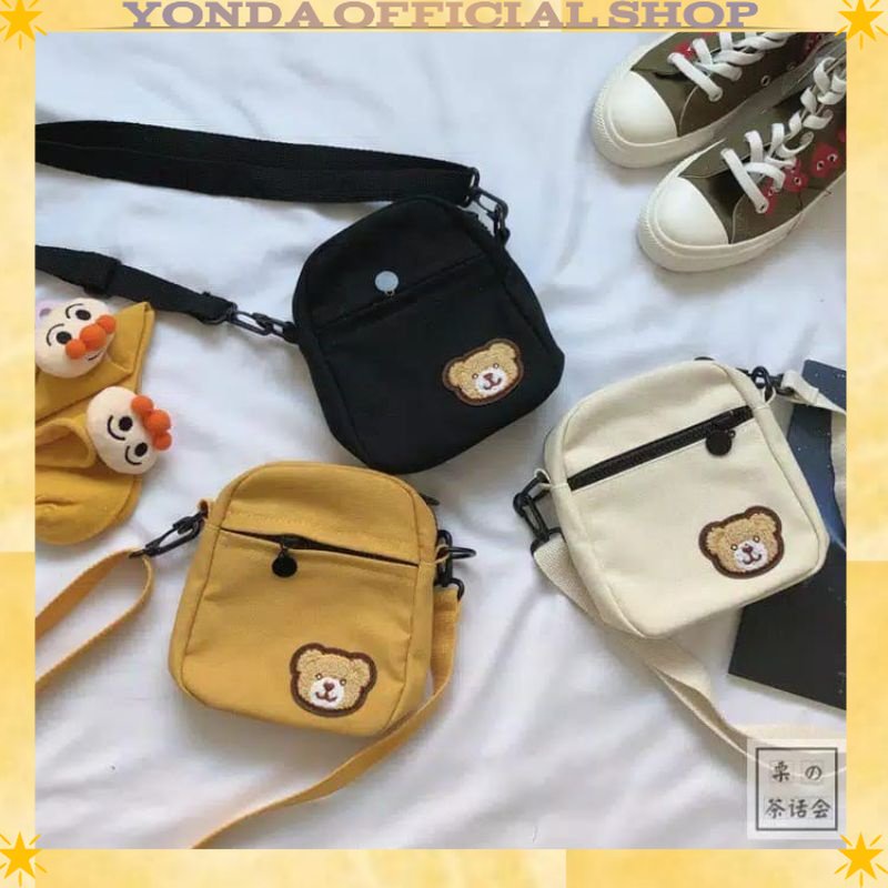 Tas selempang pria wanita motif logo beruang muat untuk handphone/dompet/dan lain lain