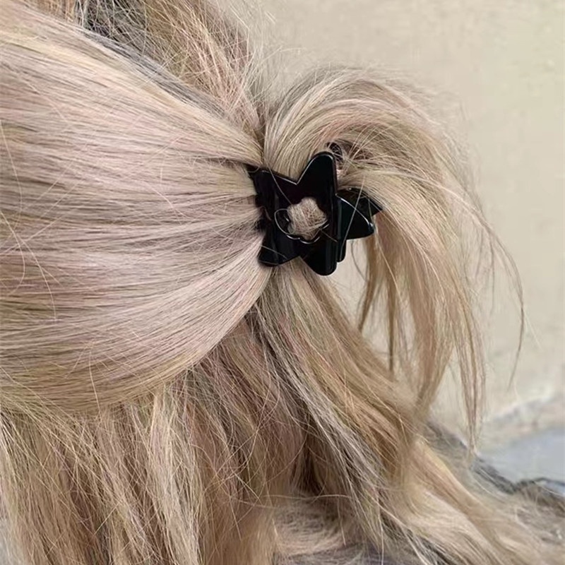 [Unggulan] Wanita Korea niche Klip Rambut Gadis Hiu Jepit Rambut Gadis Baru Ponytail Holder Populer Hair Claw Head wear Simple sweet Hairgrips black star grip clip