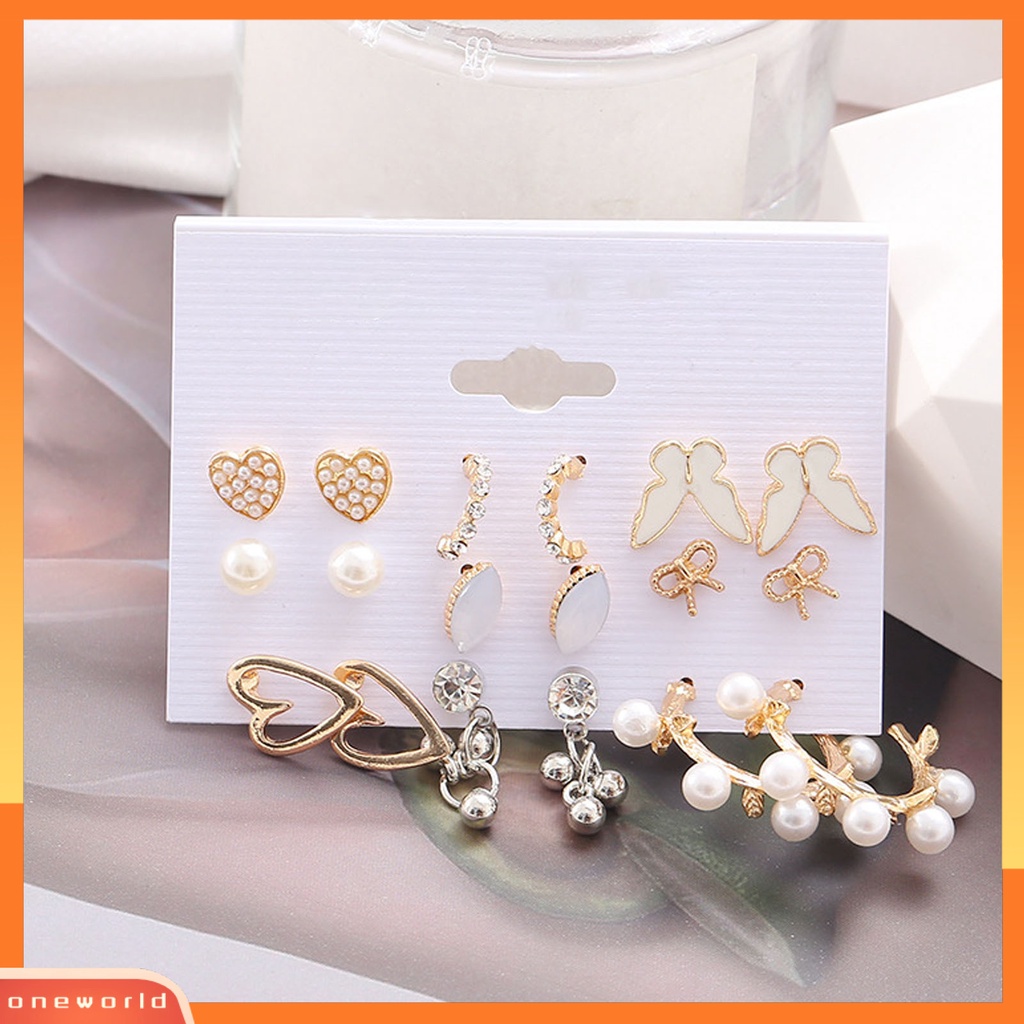 [WOD] 1set Anting Tusuk Bentuk Hati Berlian Imitasi Akrilik Fashion Penampilan Anting Berkilau Untuk Pakaian Sehari-Hari