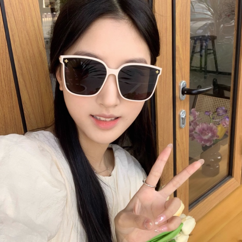 We Flower Chic Shining Sequin Link Rantai Frame Over Sized Sunglasses Untuk Wanita Pria Trendy Shades Anti-Radiasi Eyewear