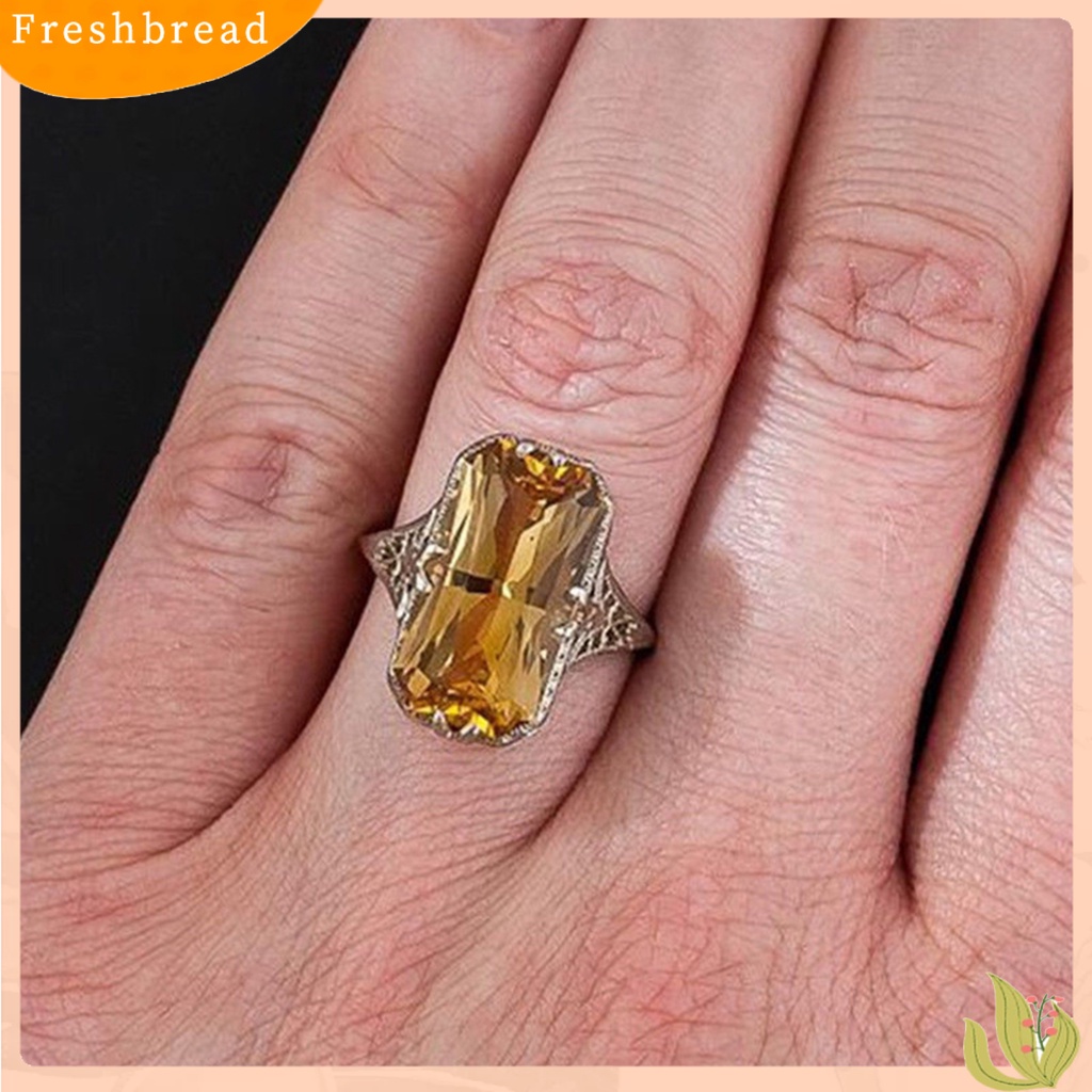 &lt; Freshbread &gt; Cincin Band Tunangan Berongga Keluar Ukir Cubic Zirconia Perhiasan Electroplating Geometric Finger Ring Untuk Pesta Perjamuan Pernikahan