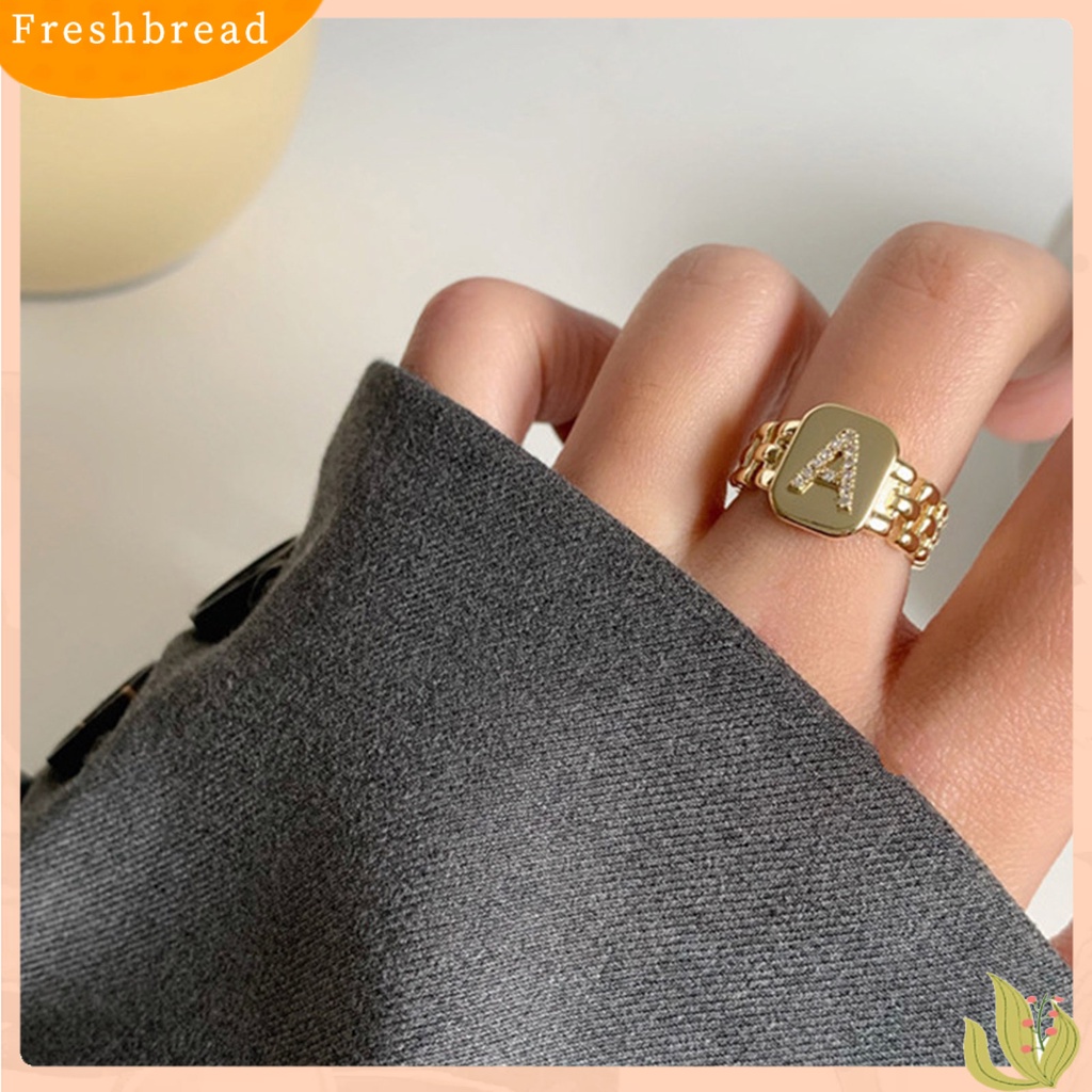 &lt; Freshbread &gt; Cincin Unisex Lebar Bukaan Dapat Disesuaikan Berlian Imitasi 26huruf Jari Cincin Perhiasan Aksesoris