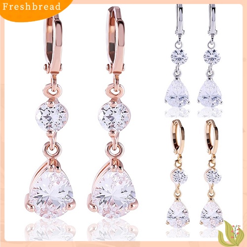 &lt; Freshbread &gt; Fashion Wanita Bentuk Tetesan Air Kubik Berlian Imitasi Menjuntai Anting Eardrops