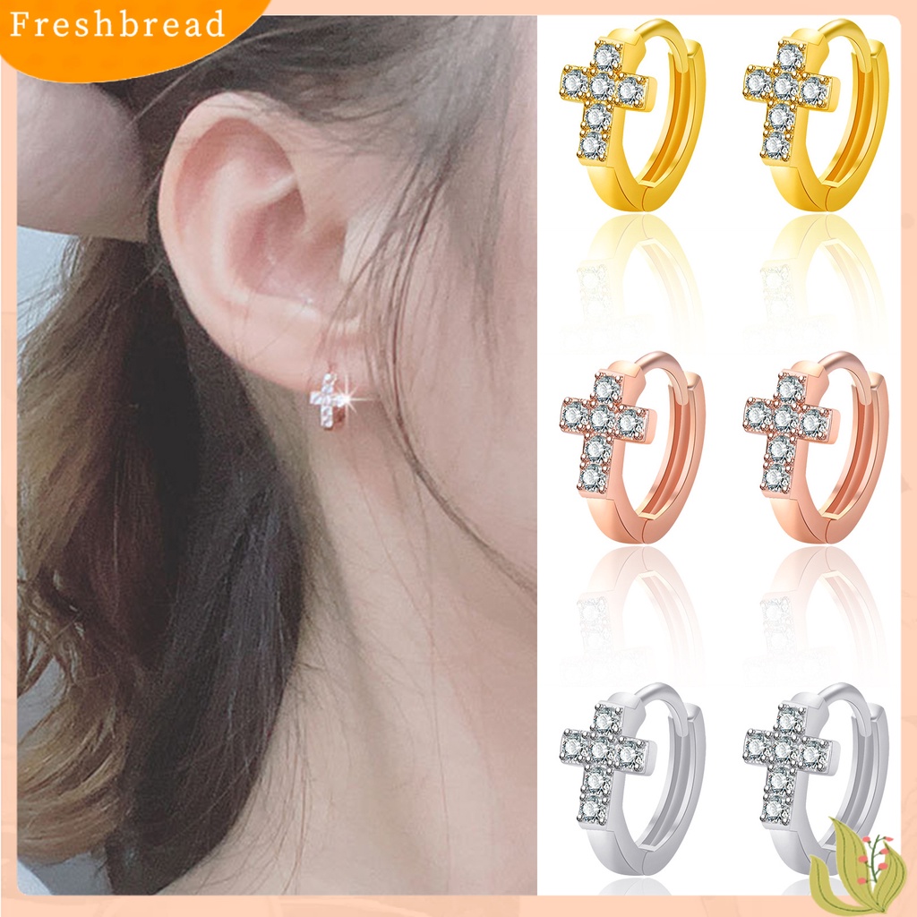 &lt; Freshbread &gt; 1pasang Anting Stud Perhiasan catching Mata Portabel Semua Cocok Anting Gadis Untuk Pakaian Sehari-Hari