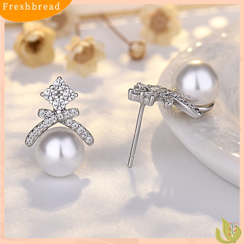 &lt; Freshbread &gt; 1pasang Ear Studs Hias Zircon Berlian Imitasi Mutiara Imitasi Bentuk Mahkota Electroplated Ear Ornament Tahan Luntur Aesthetic Fashion Pesta Lady Stud Earrings Untuk Pacaran