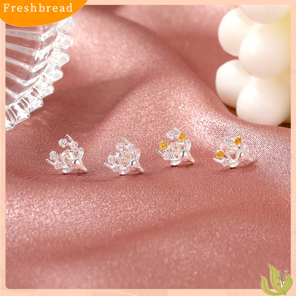 &lt; Freshbread &gt; Wanita Gadis Tanduk Rusa Anting Kepala Rusa Lucu Hewan Telinga Studs Perhiasan Hadiah