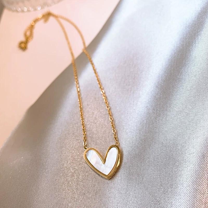 Kalung Titanium Wanita Tidak Luntur Aksesoris love Putih