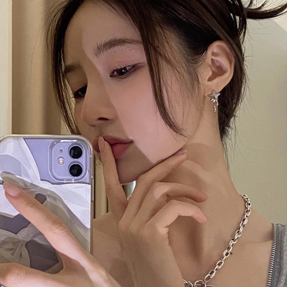 Korea All-match Lava Star Earrings Fashion Trendi Wanita Micro-Hias Anting Berlian Berkilau Sebagai Hadiah Untuk Pacar Perhiasan Hati Manis