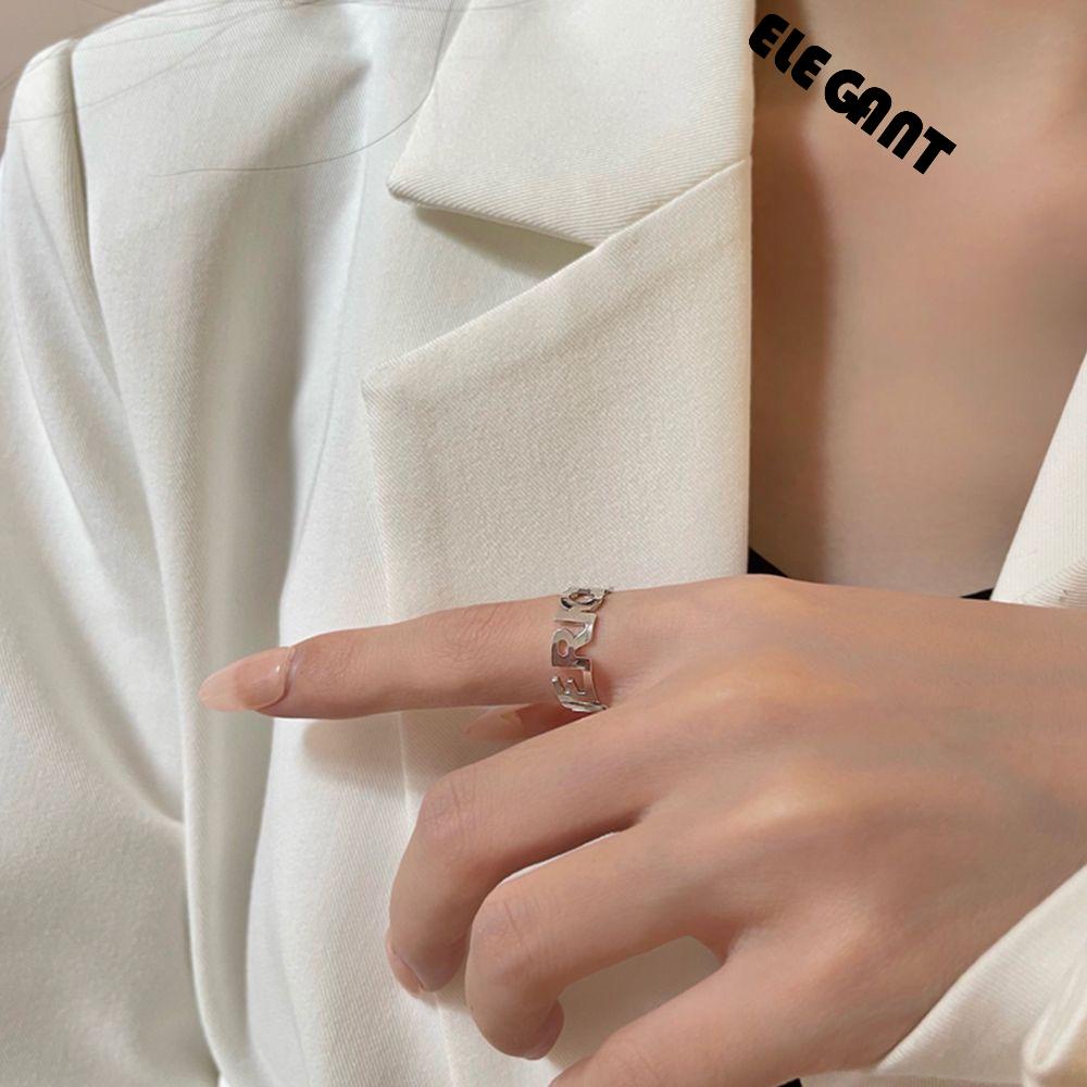 [Elegan] Wanita Geometris Cincin Pasangan Wajah Tersenyum Yang Dapat Disesuaikan Kepribadian Fashion Hadiah Hari Valentine Punk Jari Gesper