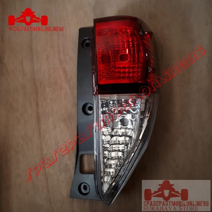 Stop Lamp Lampu Belakang Toyota Innova Reborn 2016 2018 MURAH