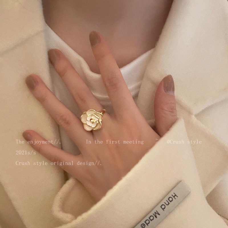 Set Kalung Anting Cincin Bunga Camelia Bahan Alloy Fashion Untuk Wanita
