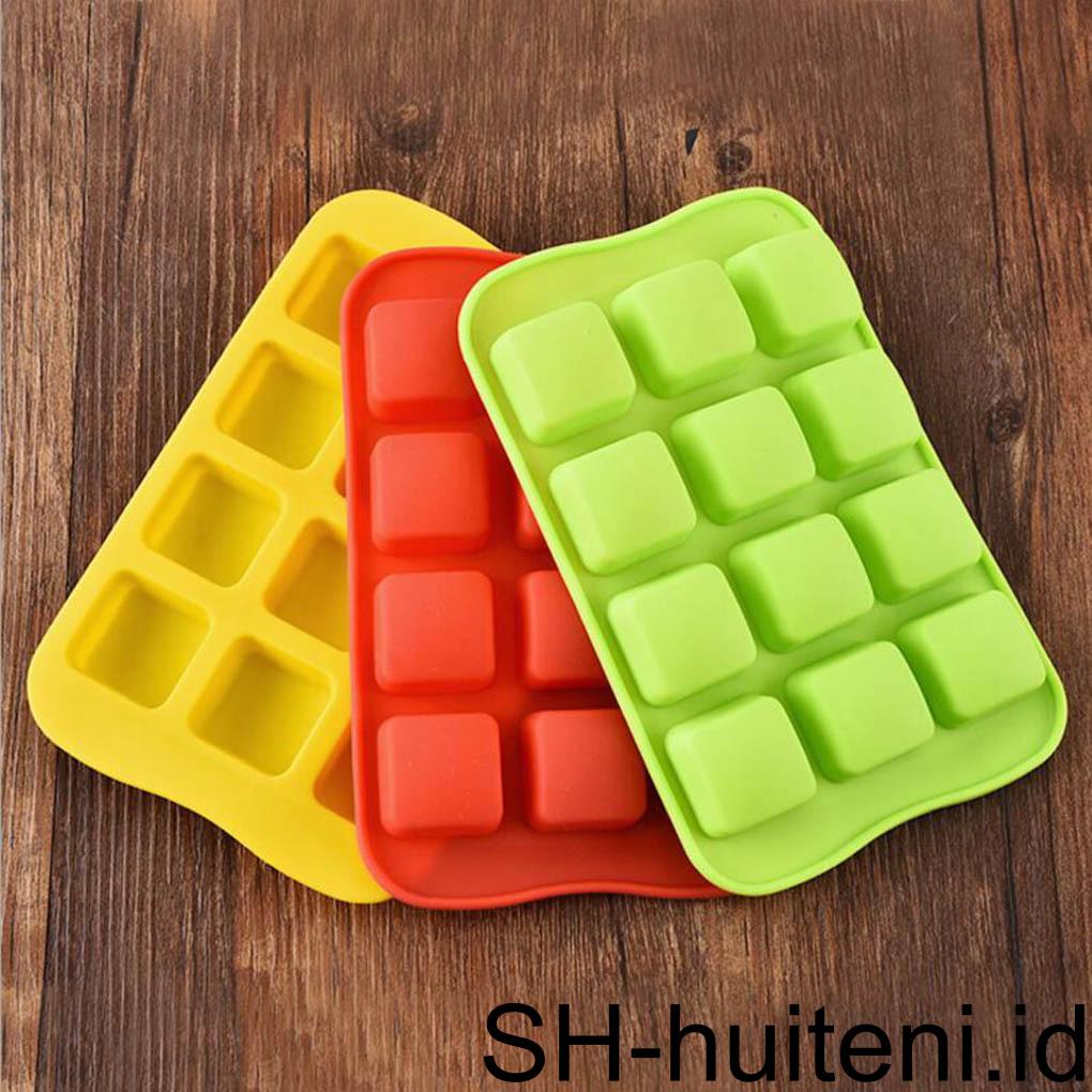 Warna Random Cetakan Es Batu Anggur Ice Block Maker Freezer Silikon Anti Lengket Mould Tray Bulat