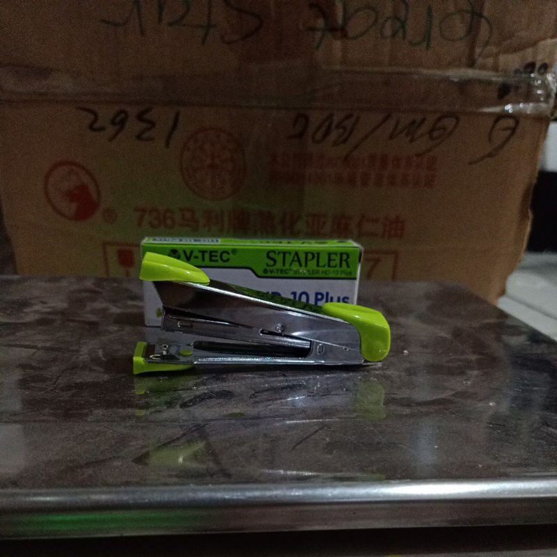 

STAPLER V-TECH HD-10 PLUS