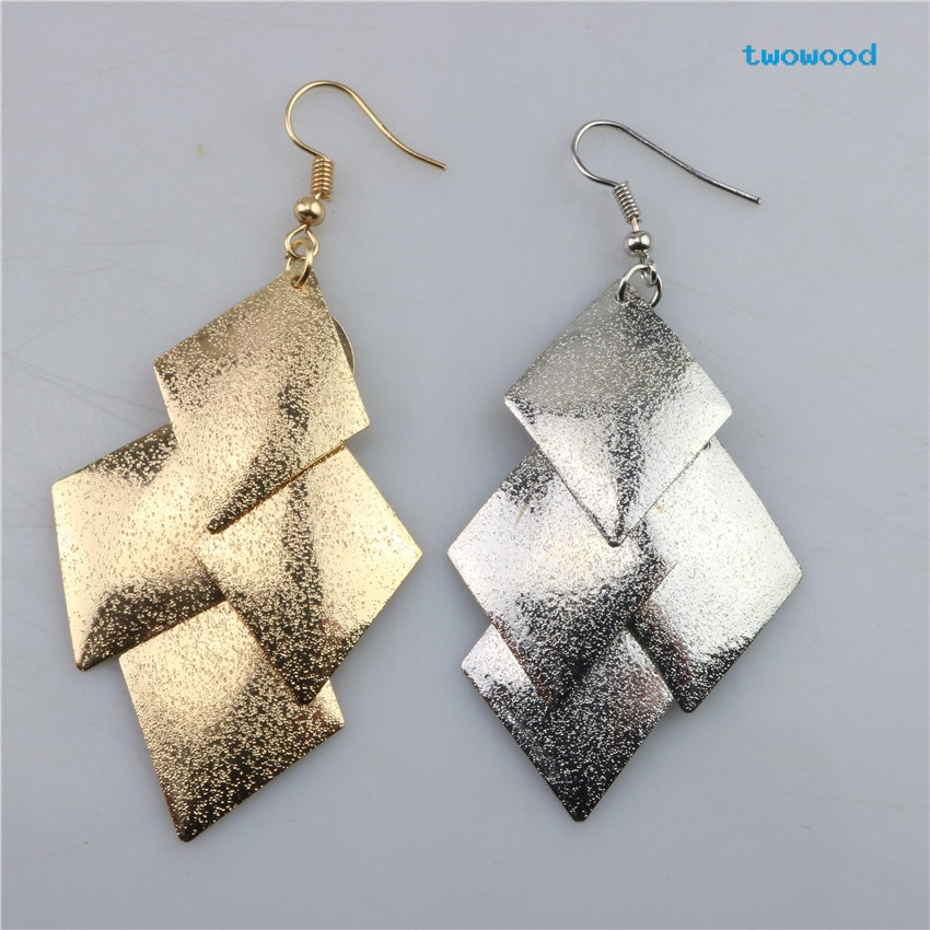 Twowood Fashionable Berlebihan Belah Ketupat frosted Daun Rumbai Anting earrings