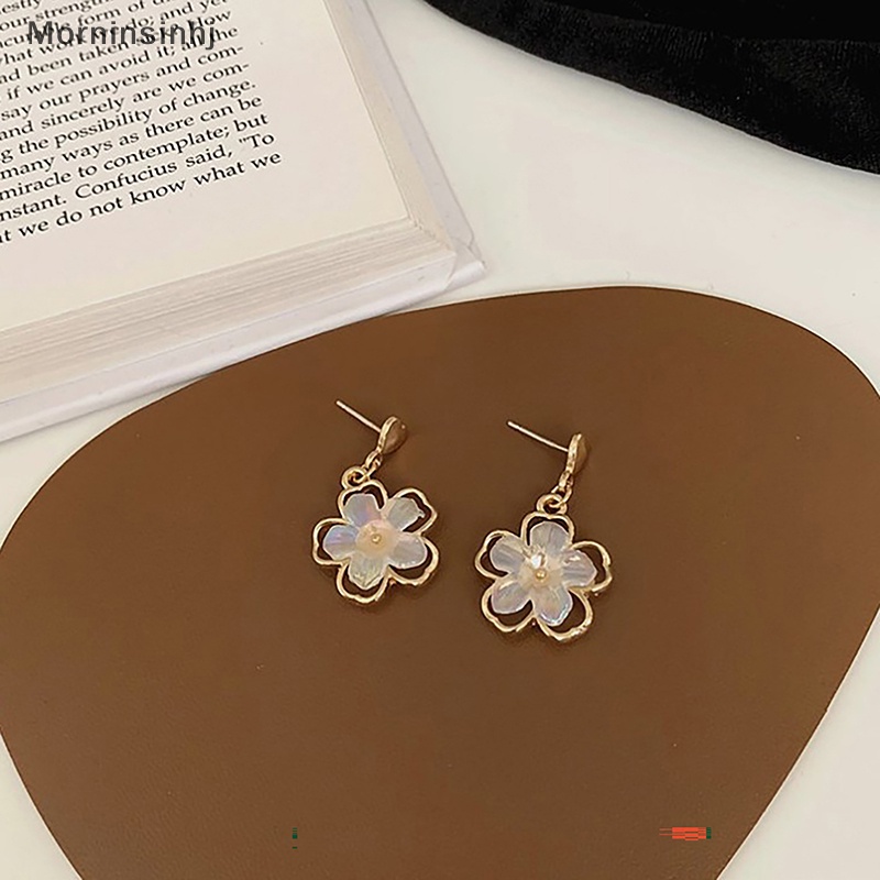 Mornin Resin Bunga Stud Anting Korea Fashion Temperamen Perempuan Cantik Elegan Perhiasan Sederhana Gadis Manis Aksesoris Wanita id