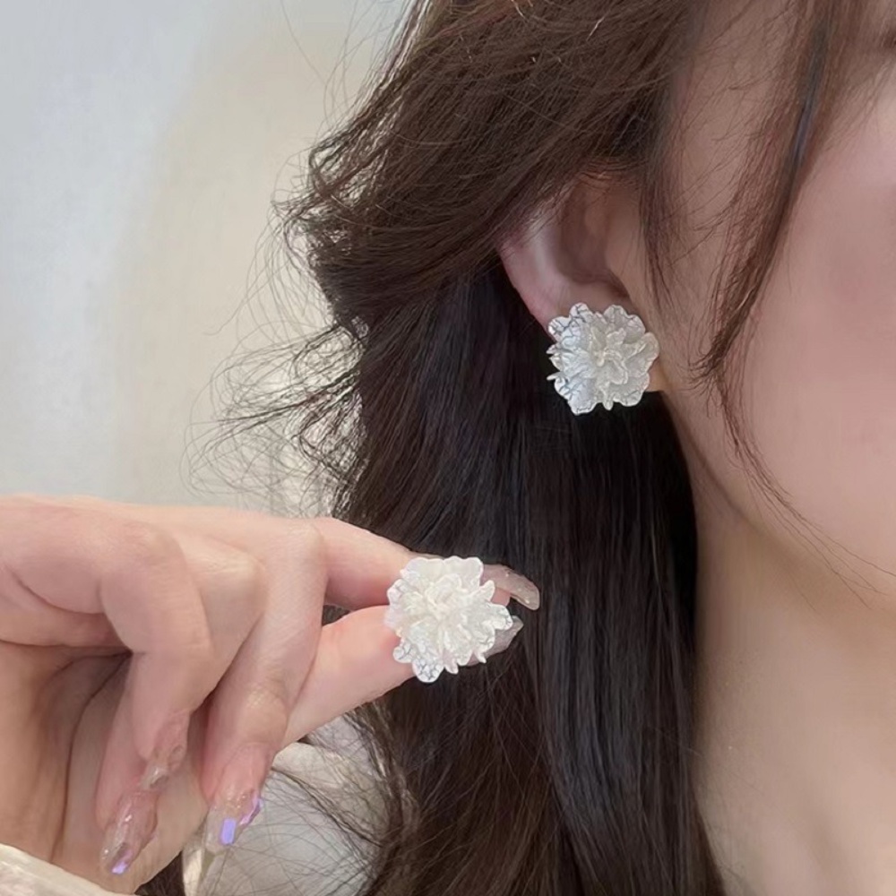 Deartiara2023 Anting Bunga Camelia Putih Trendi Baru, Desain Niche, Anting High-end Dan Serbaguna Untuk Wanita