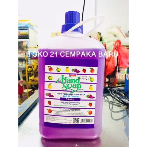 Yuri Hand Soap GRAPE Jerigen 3.7 Liter | Sabun Cuci Tangan Yuri Anggur 3,7Liter Yuri 3.7 3,7 L