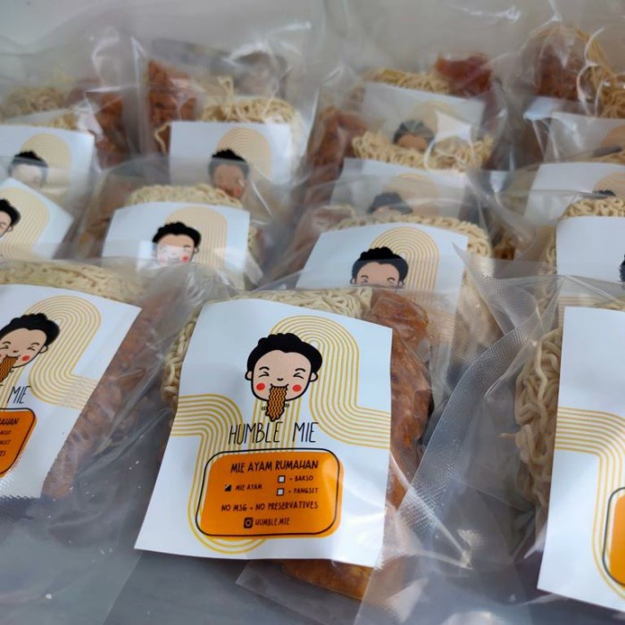 

MIE BAKSO Humbe Mie