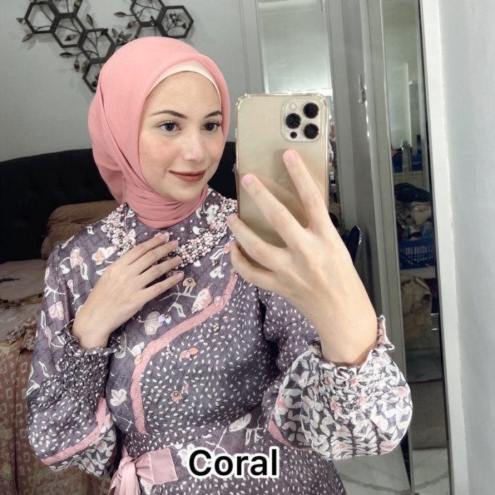 SALE Hijab Paris Jepang Original by SARAH THE LABEL - Coral Termurah
