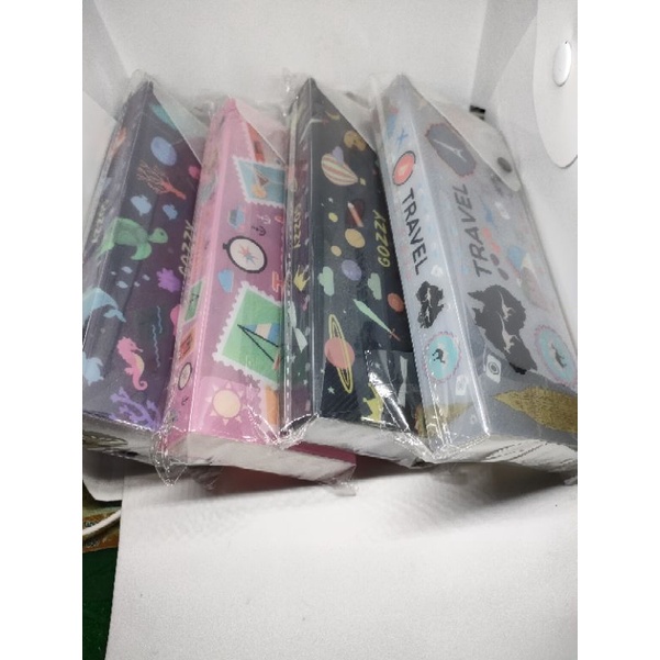 

Tempat pensil plastik kancing besar