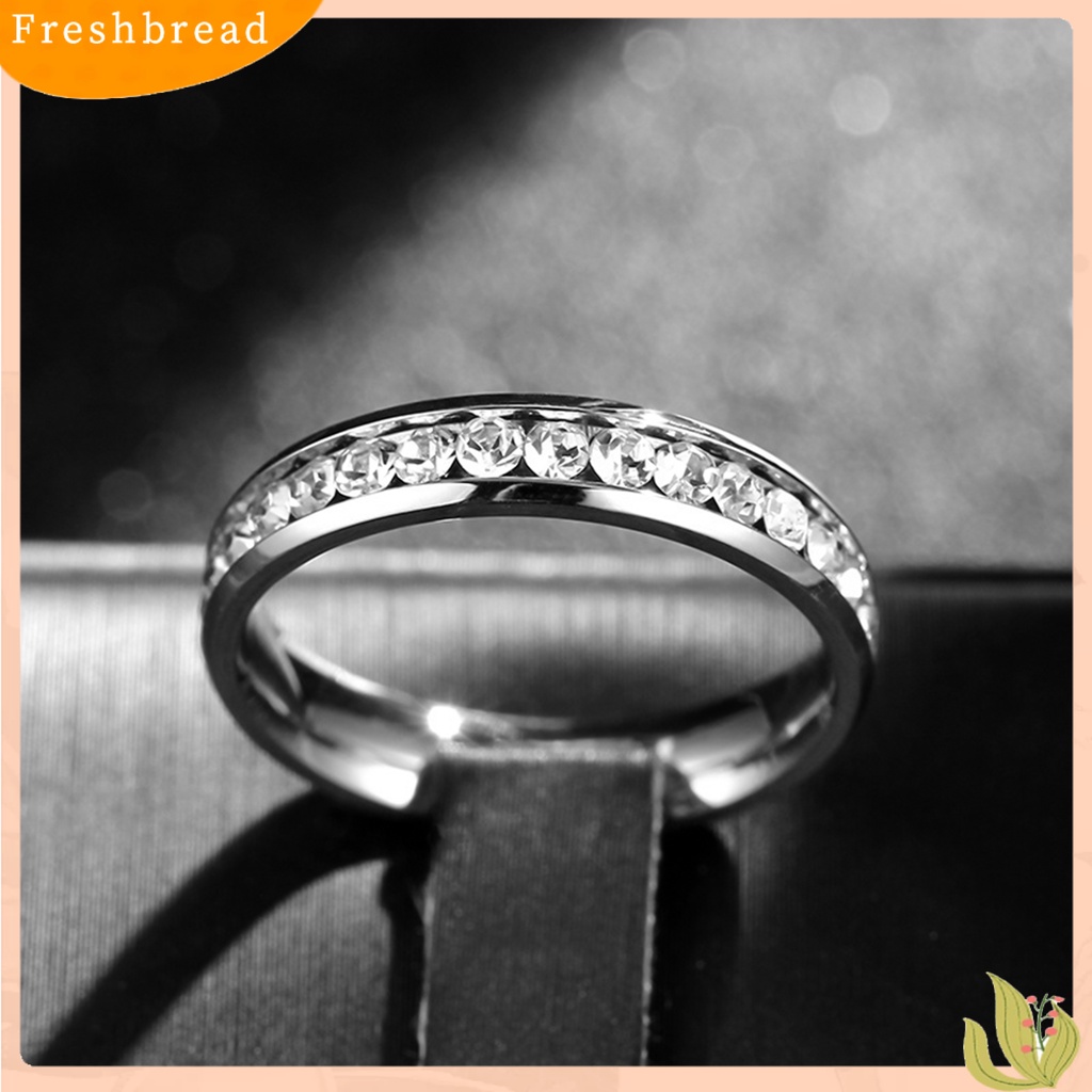 &lt; Freshbread &gt; Indah Permukaan Halus Pernikahan Band Baja Titanium Berlian Imitasi Sederhana Wanita Cincin Pesona Perhiasan