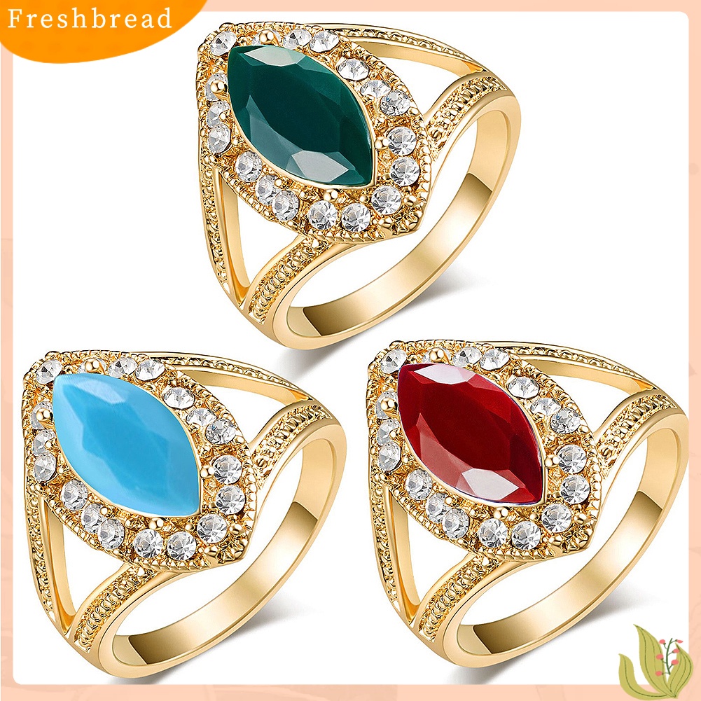 &lt; Freshbread &gt; Vintage Royal Crown Hollow Waterdrop Berlian Imitasi Jari Cincin Pesta Wanita Perhiasan