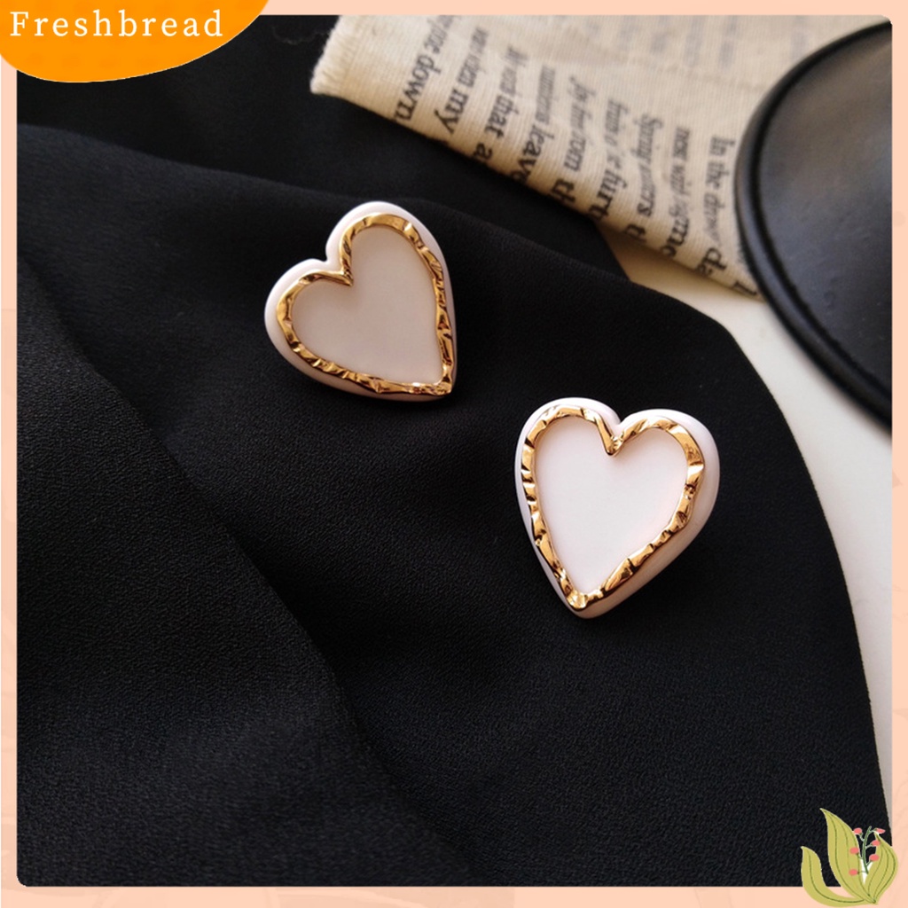 &lt; Freshbread &gt; 1pasang Indah Menawan Wanita Anting Hadiah Enamel Bentuk Hati Stud Earrings Perhiasan Aksesori