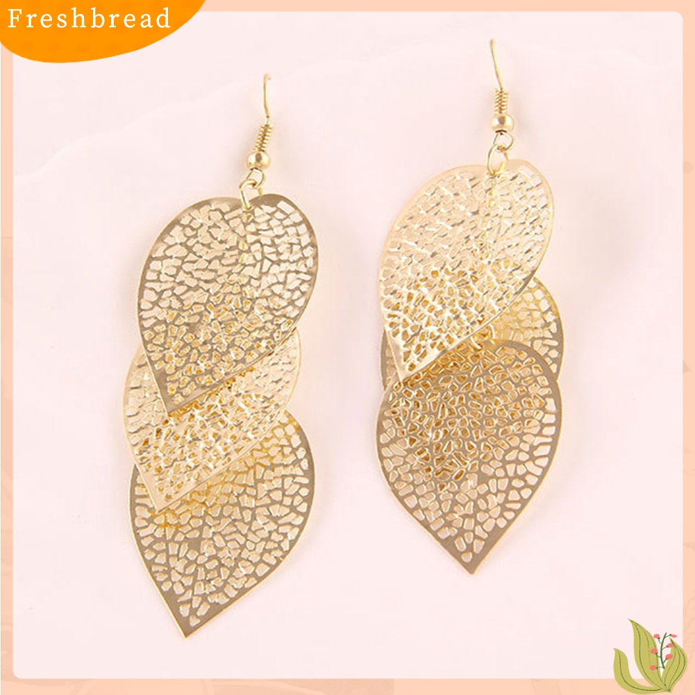 &lt; Freshbread &gt; Fashion Wanita Berongga Daun Berbentuk Drop Menjuntai Kait Anting Hadiah Perhiasan Pesta