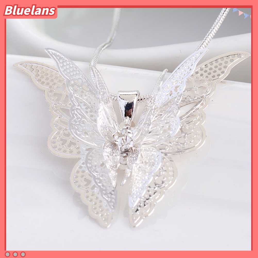 {In Stock} Wanita Elegan Perak Berlapis Berongga Indah Kupu-Kupu Liontin Perhiasan Ada Rantai