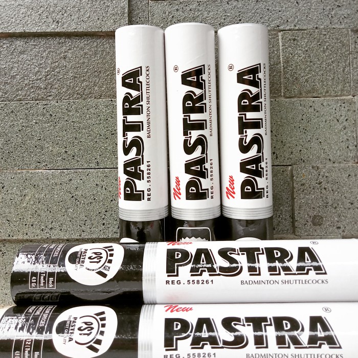 SHUTTLECOCK/KOK/COCK PASTRA HITAM/PUTIH MURAH